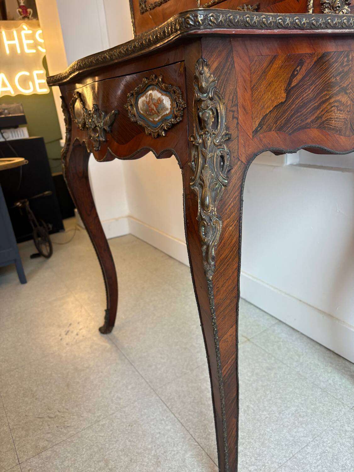 Bonheur du Jour - Napoleonic III era