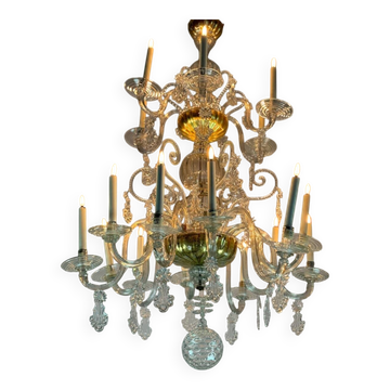 Lustre liégeois en verre soufflé, deux niveaux de bras de lumière, XVIIIème siècle