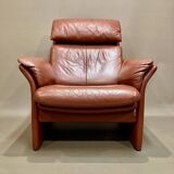"Erpo" high designer leather armchair