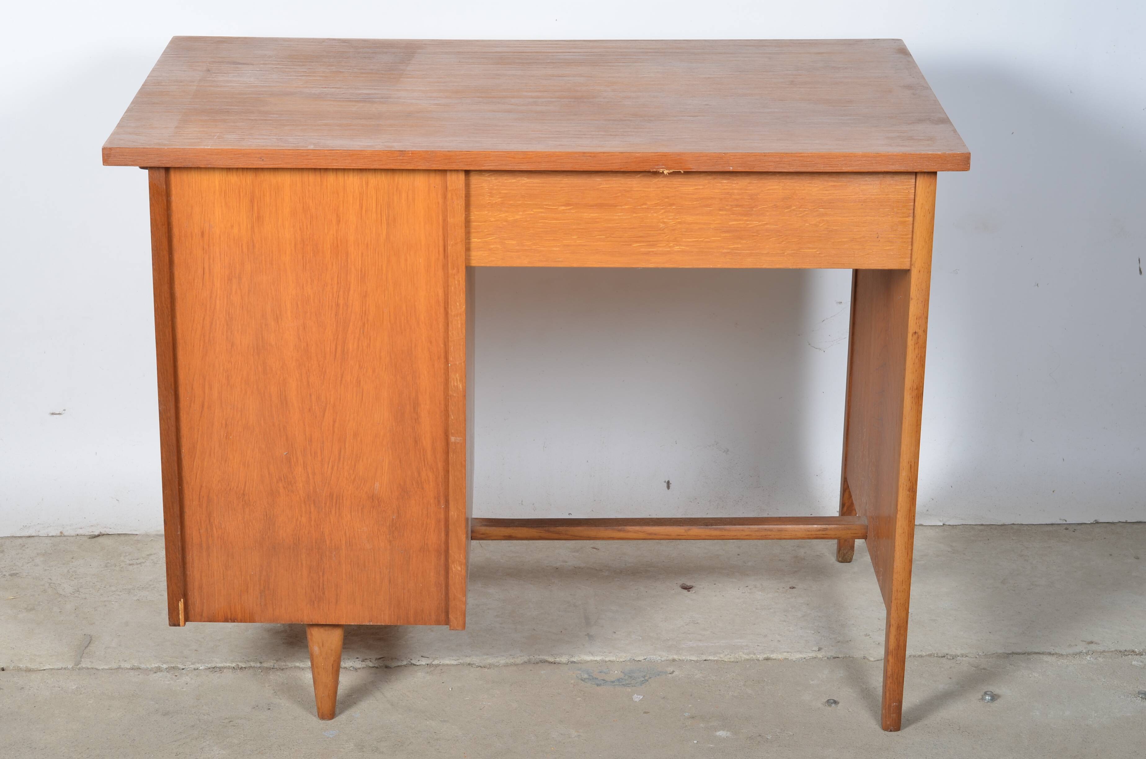 Light oak desk 1950