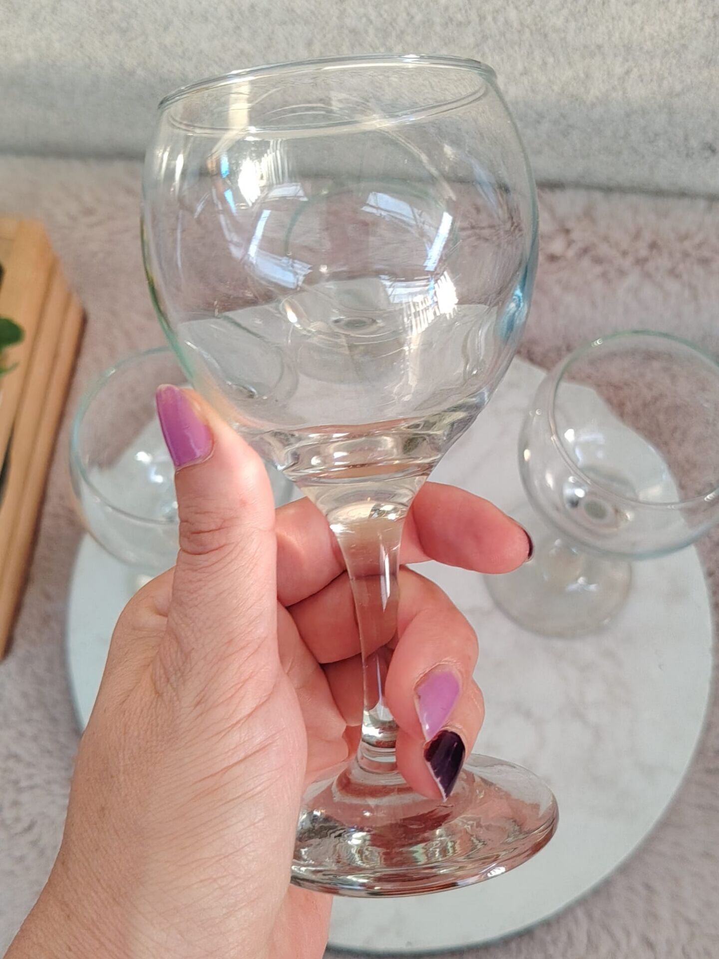 Glass on foot