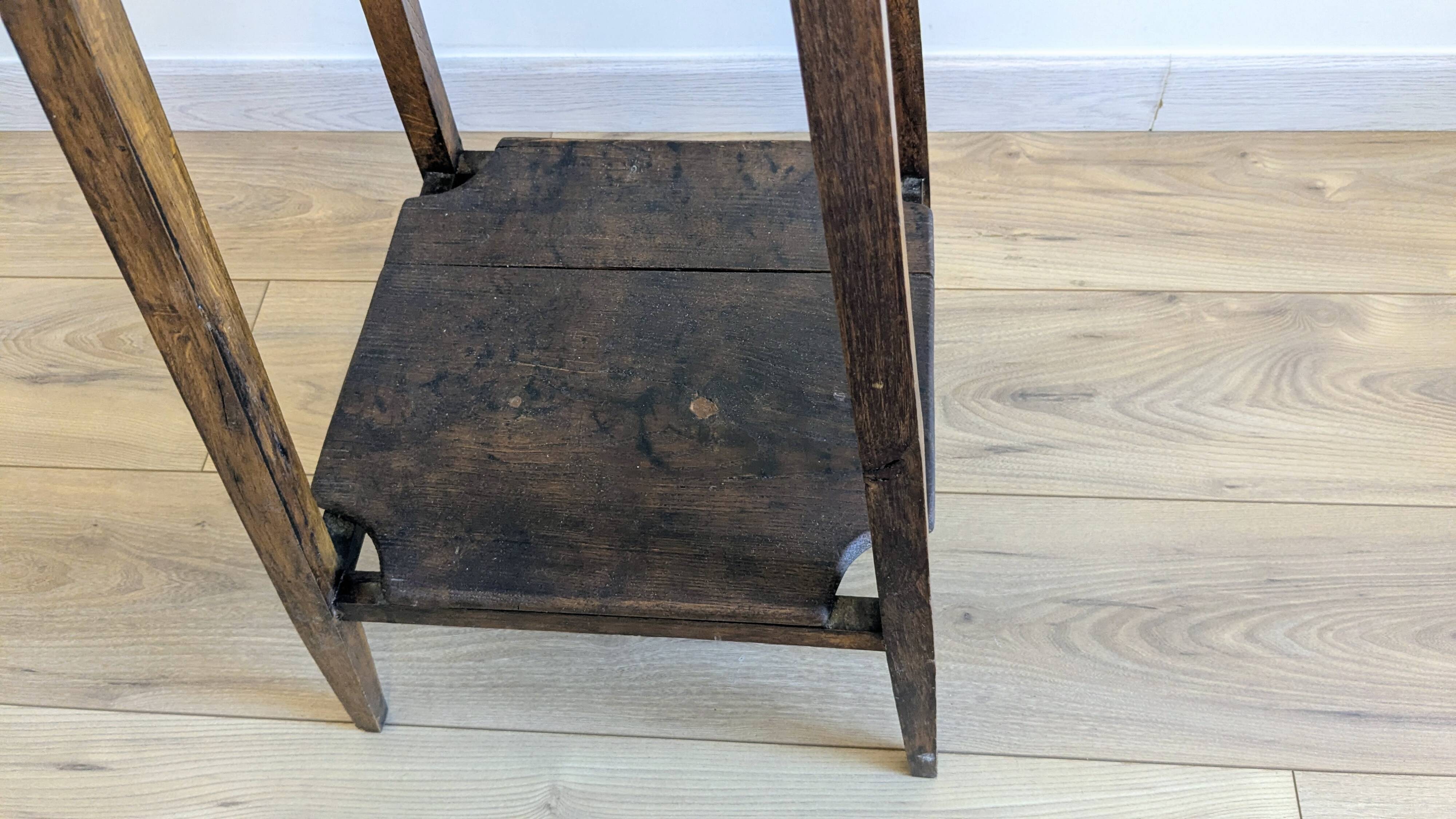 Patinated wooden side table – rustic simplicity