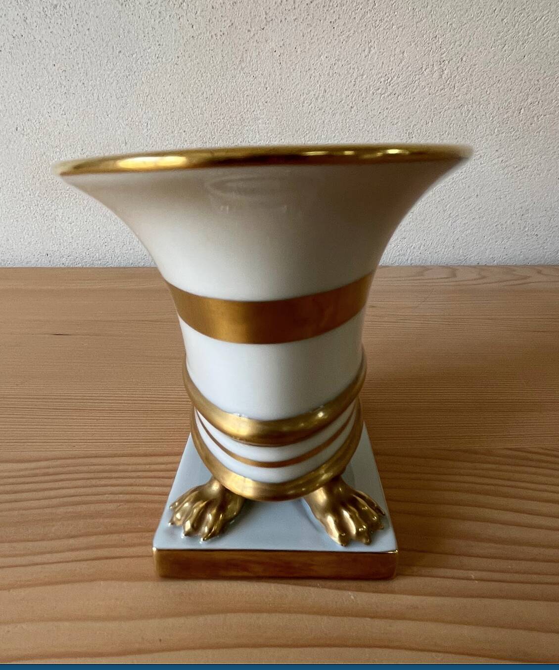 Ancient vase or planter in Porcelain HEREND-HUNGARY