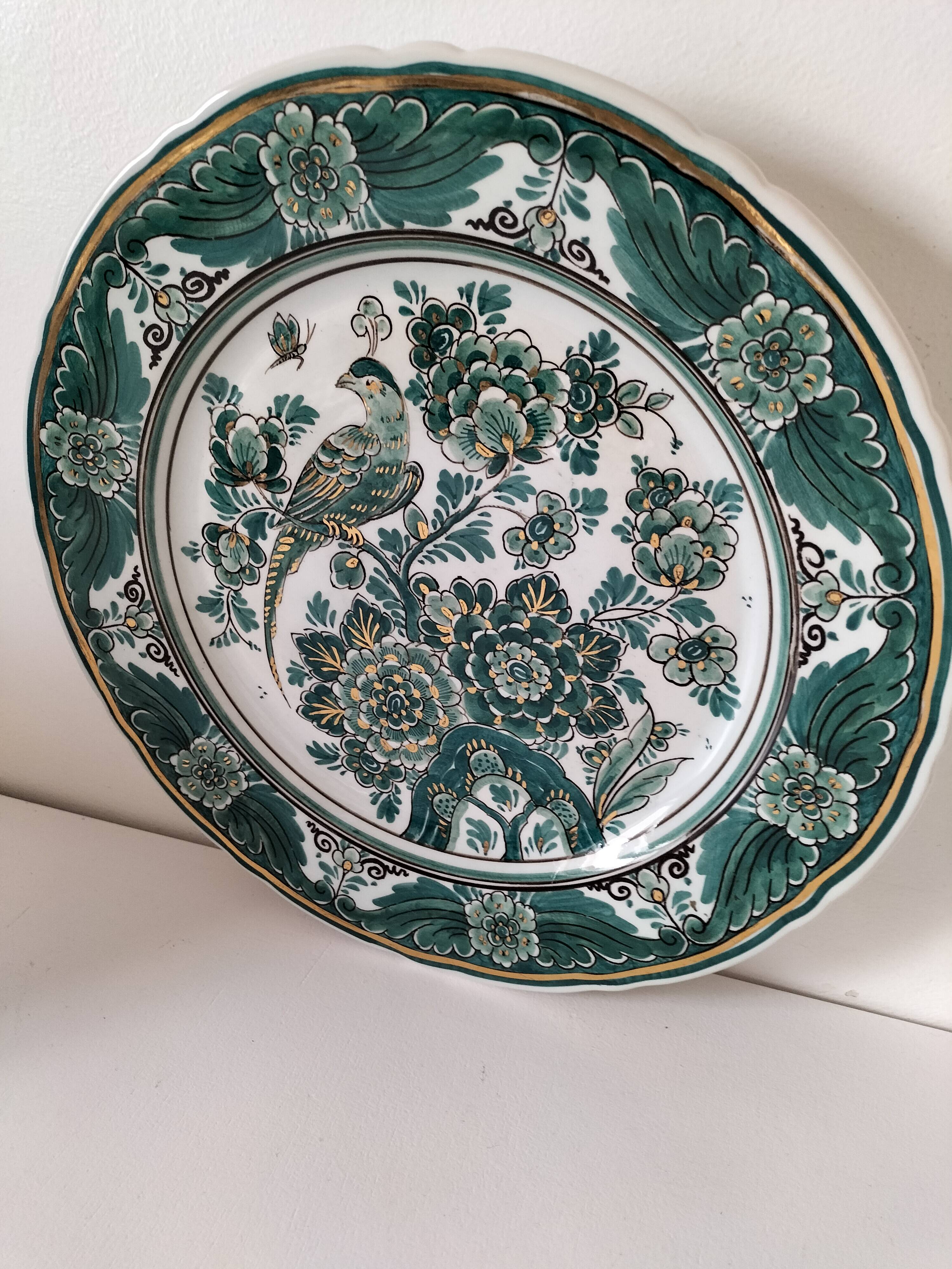 Large rare Delft Groen hand-painted plate Velsen pottery Netherlands