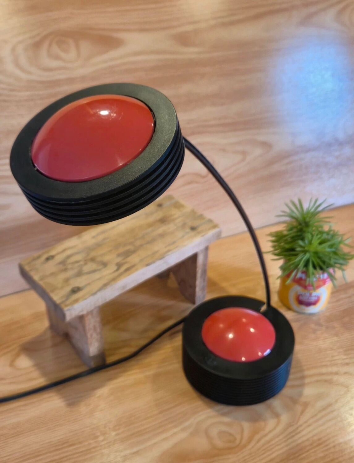 Lugano E desk lamp vintage 80s