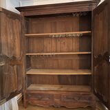 Lorraine wardrobe
