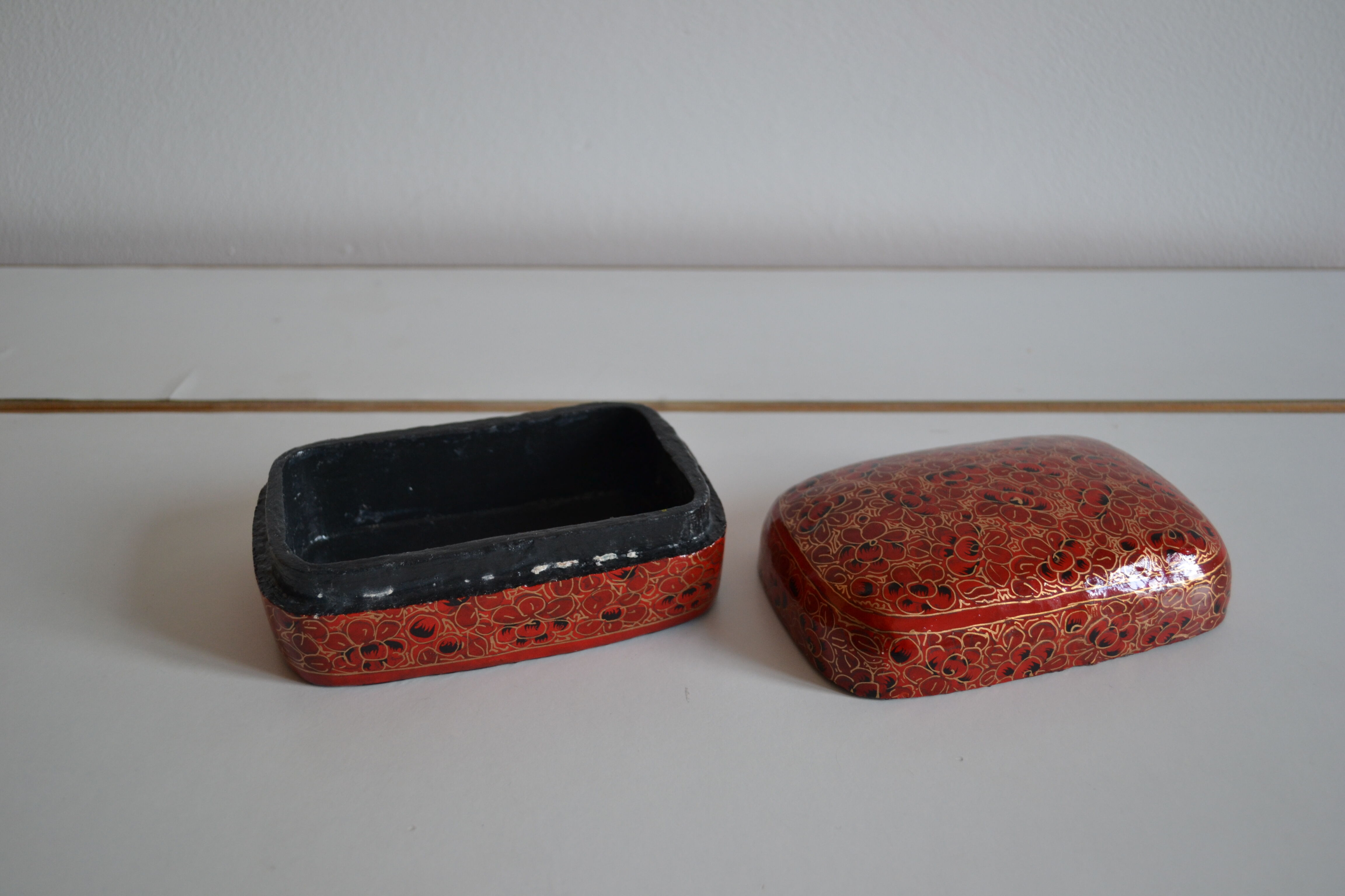 Boite a bijoux papier mache peint a la main inde xxe