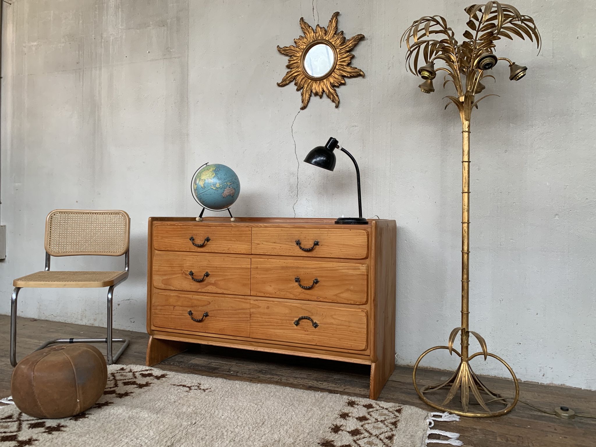 Vintage dresser