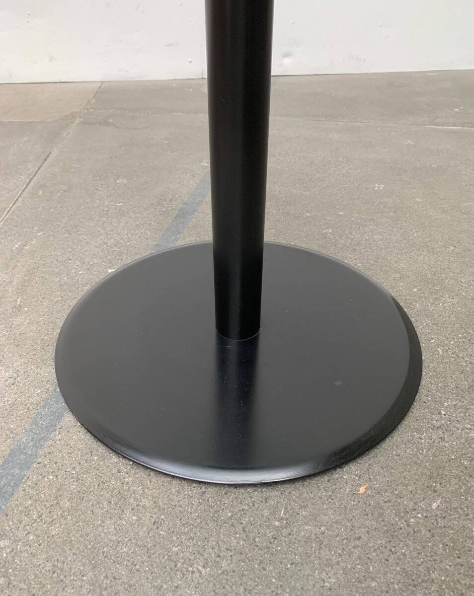 Postmodern vintage side table from Ikea.