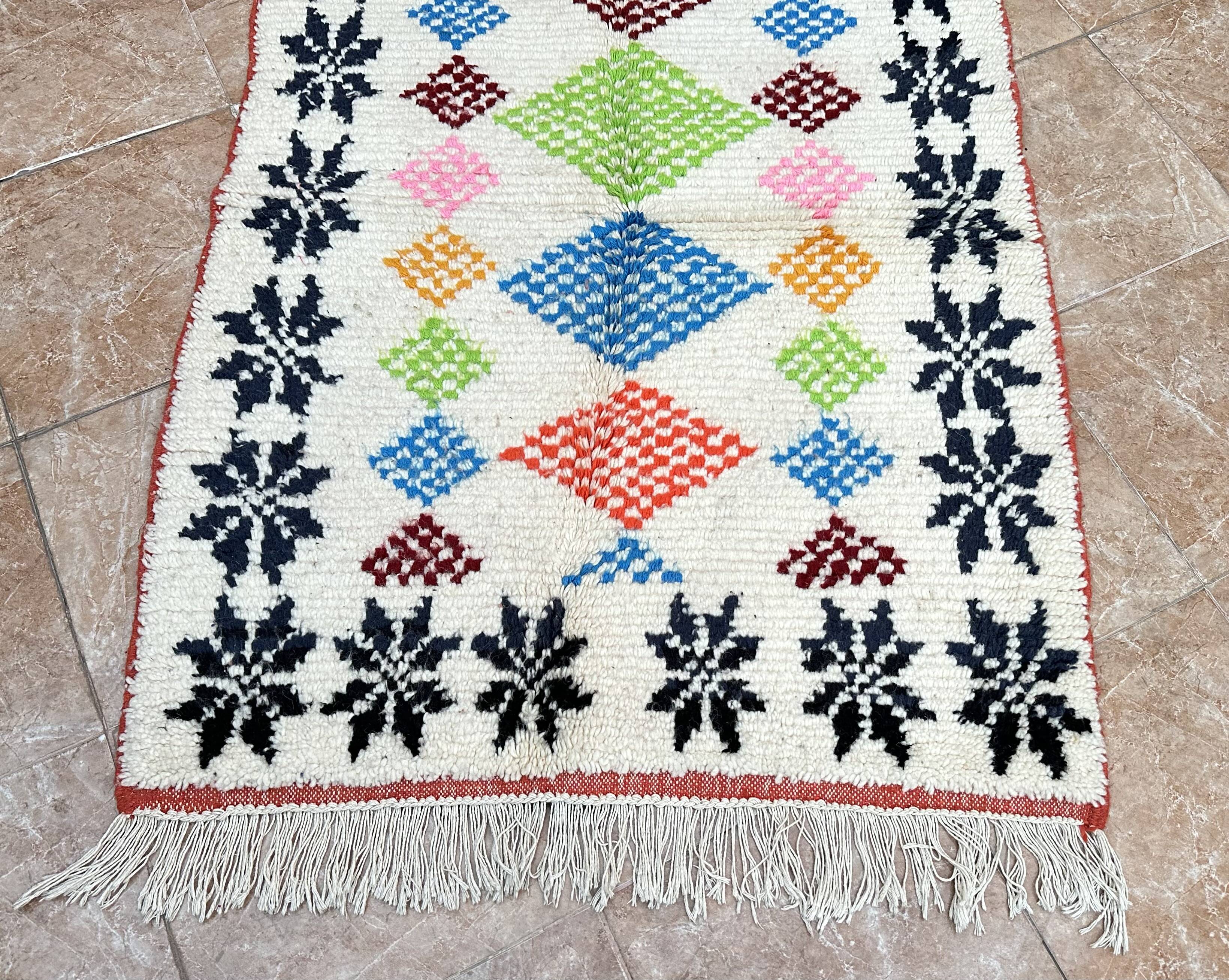Moroccan Berber Rug Costum - Moroccan Wool Rug - New Azilal Rug - Beni Ouarain Style
