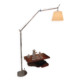 Lampe tolomeo mega terra pour Artemide