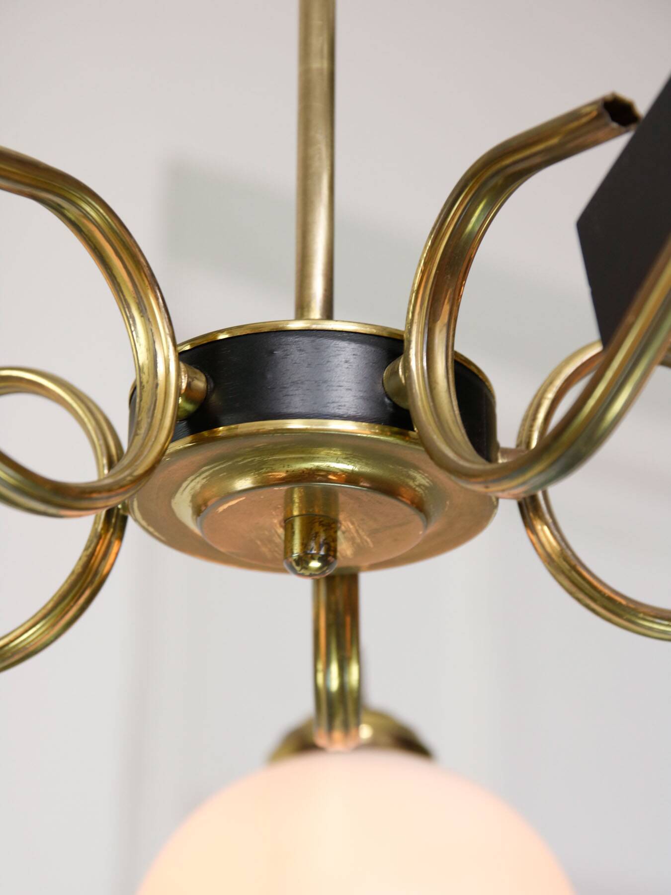 Mid-Century Modern Italian Brass and Opaline Chandelier, 1960