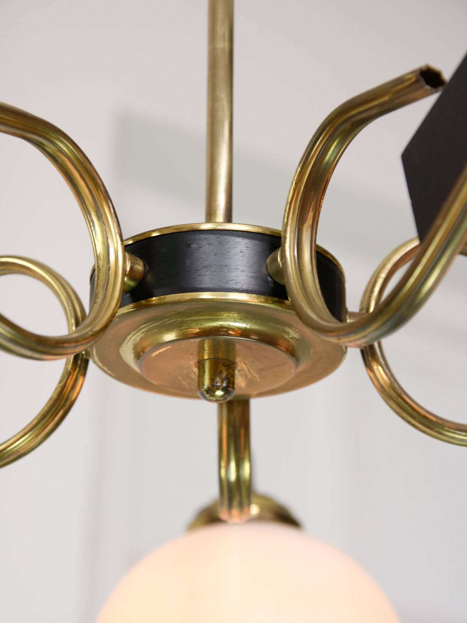 Mid-Century Modern Italian Brass and Opaline Chandelier, 1960