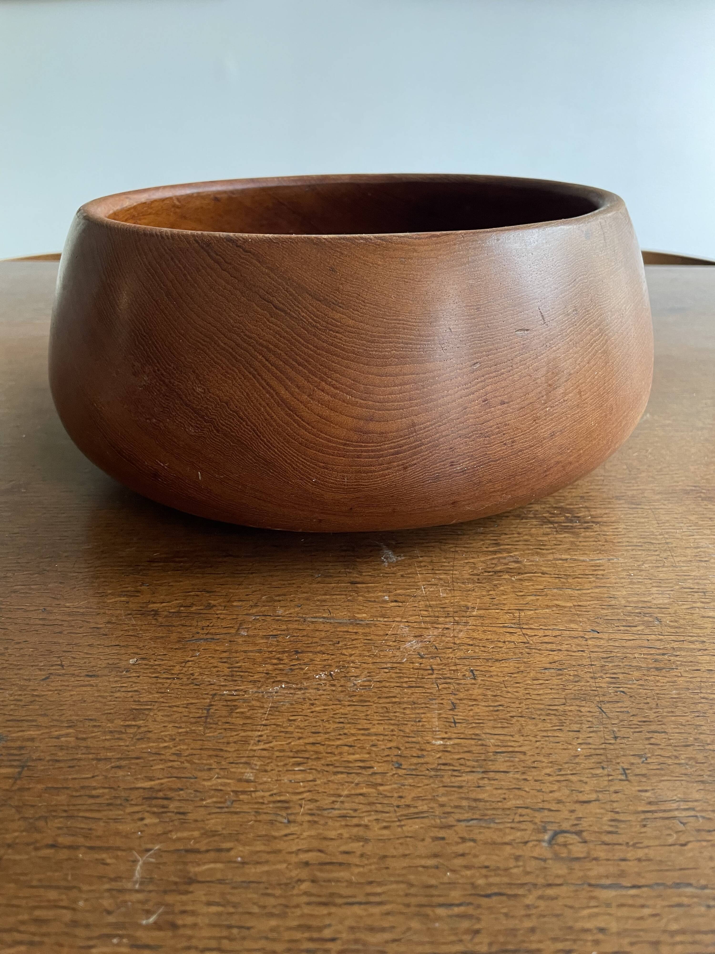 Teak bowl
