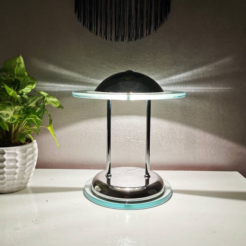 Vintage table lamp 1980