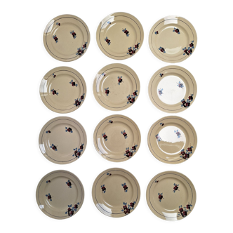 St Amand dessert plates