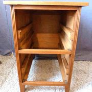 Oak workshop furniture with 2 drawers