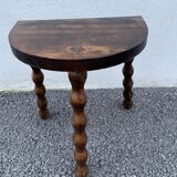 Tripod foot ball stool