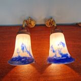 Pair of wall lights in bronze and marmoreal glass