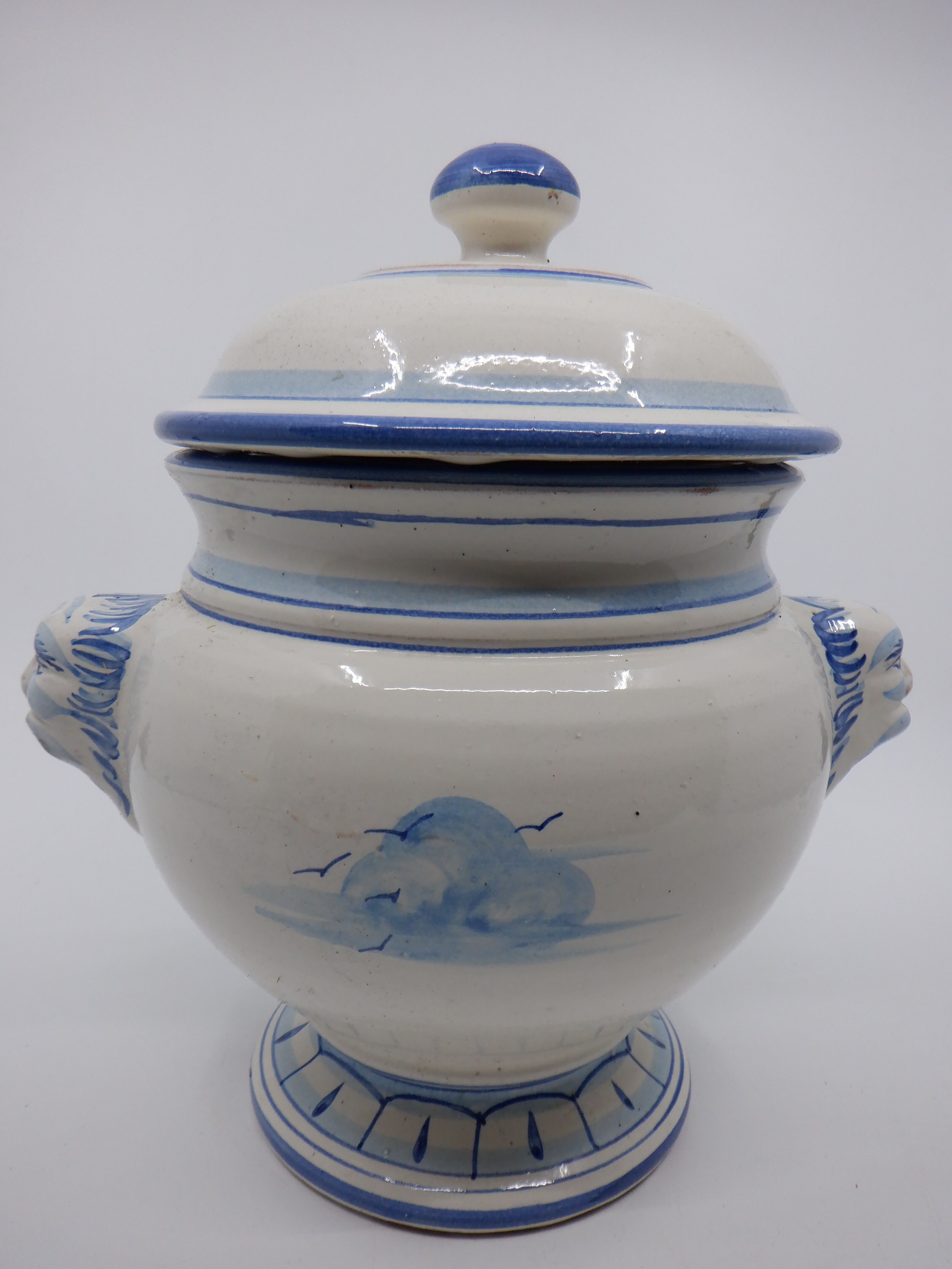 Nevers earthenware pharmacy pot