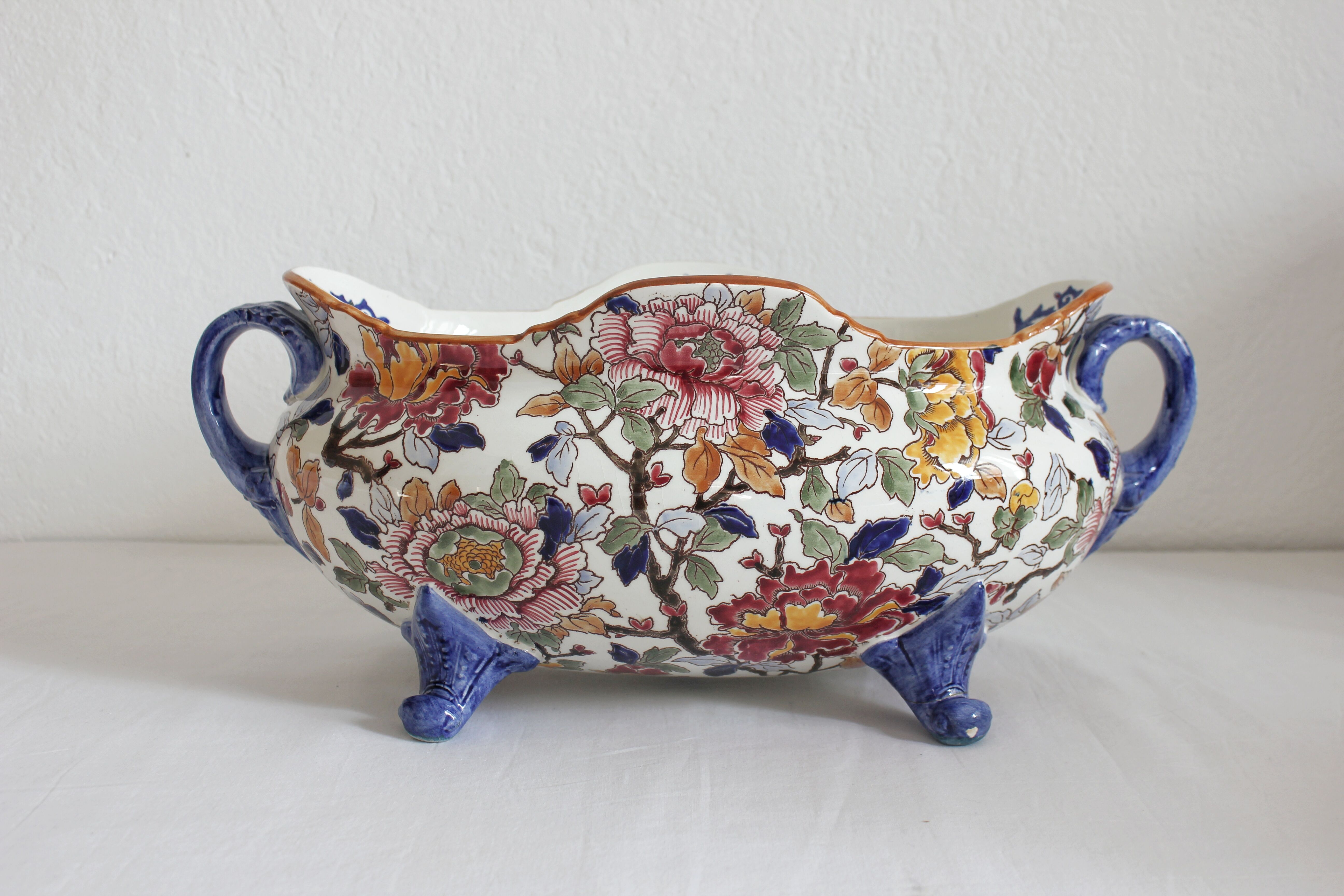Bernard planter with handles, Peonies, Gien earthenware