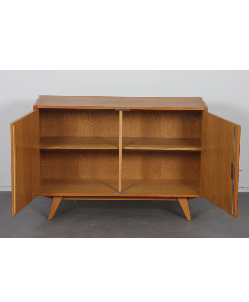 Dresser by Jiri Jiroutek, model U-450, 1960