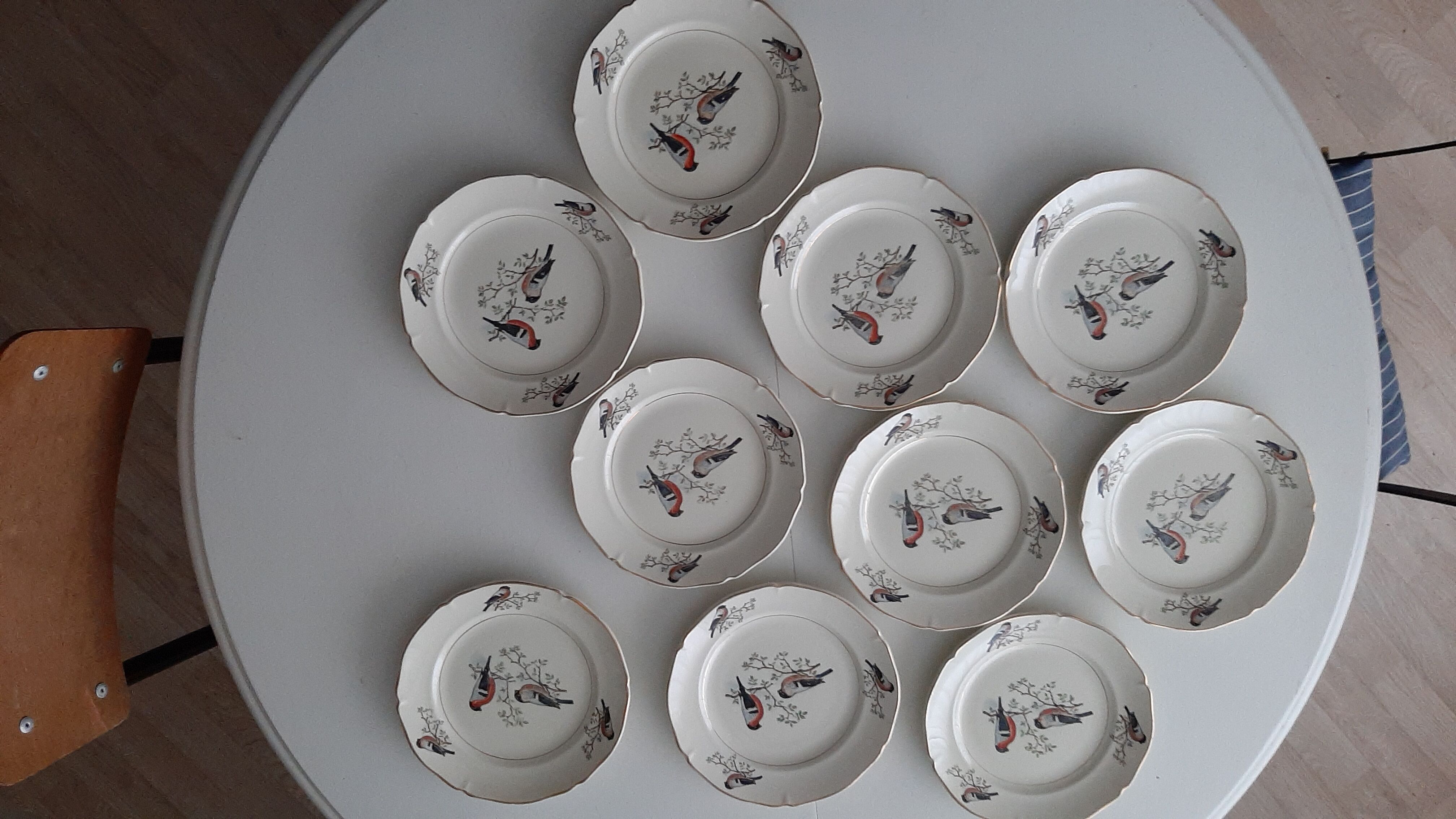 Lot plates St-Amand robin