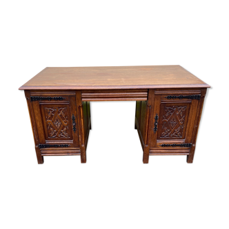 Double-sided desktop