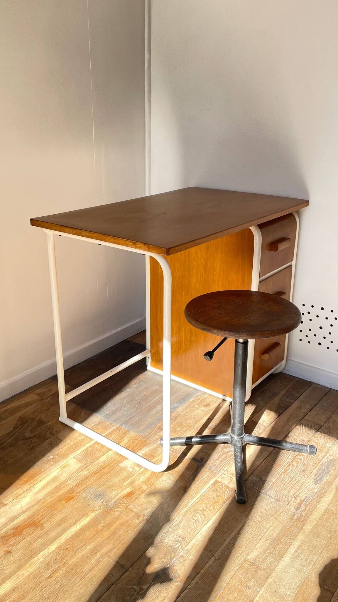 Bureau enfant façon jaques hitier vintage