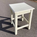 Tabouret carré en bois blanc