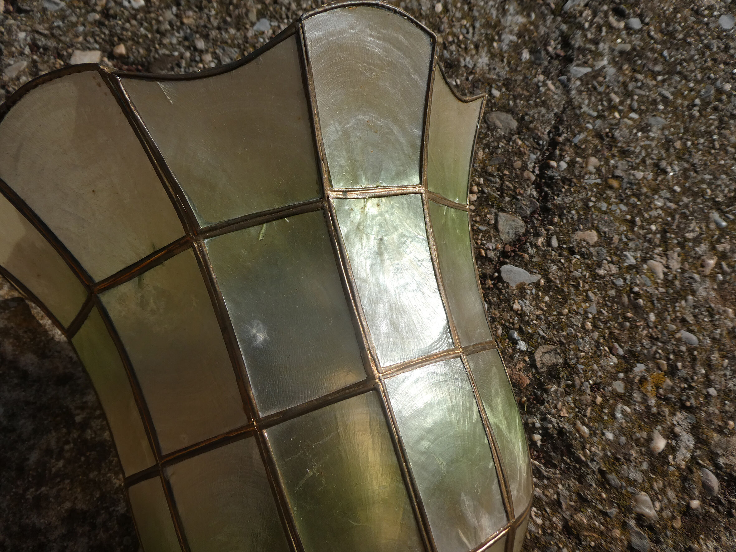 Vintage mother-of-pearl wall lamp