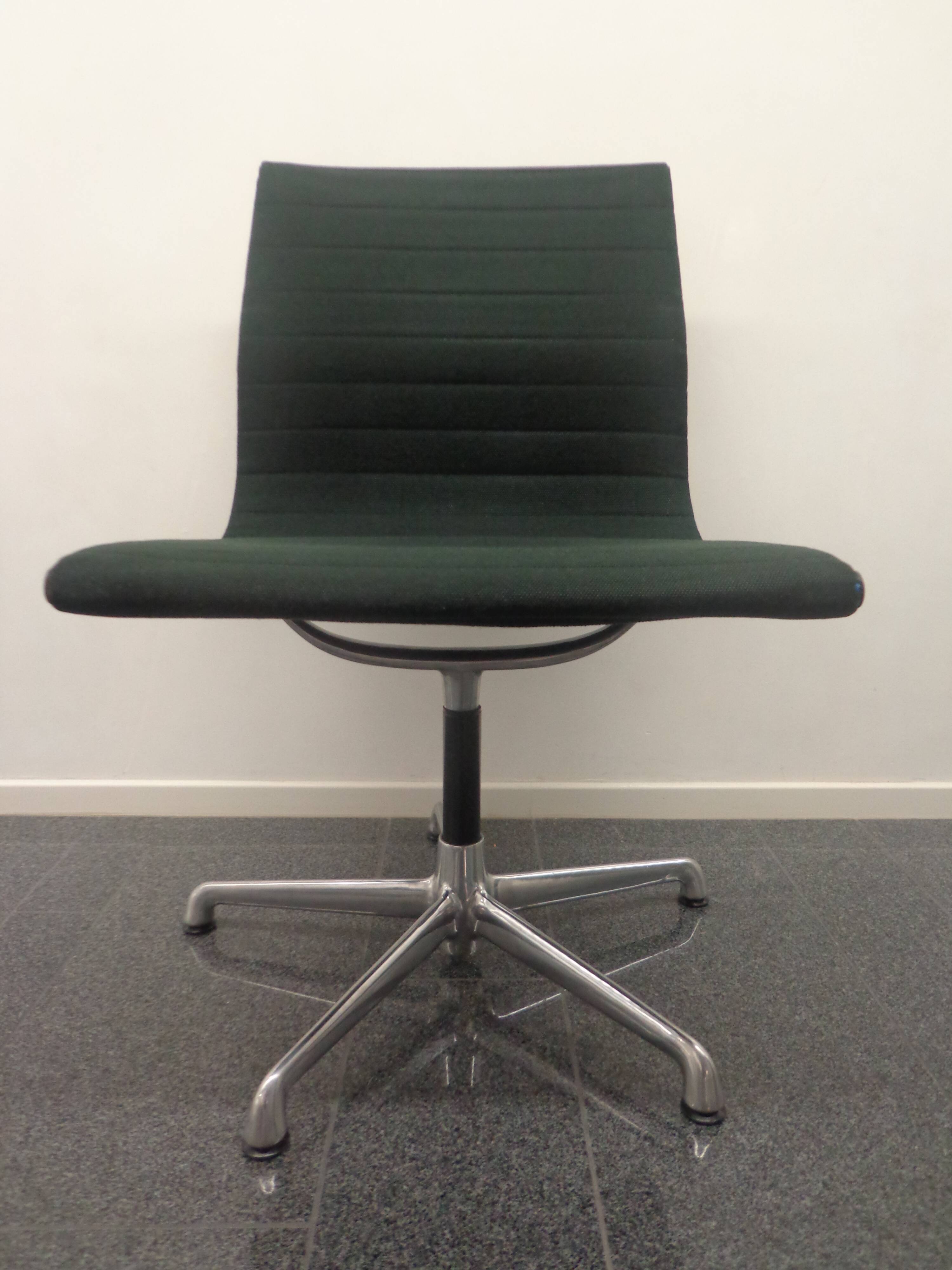 EA101 office chair by Charles & Ray Eames for ICF, 1970