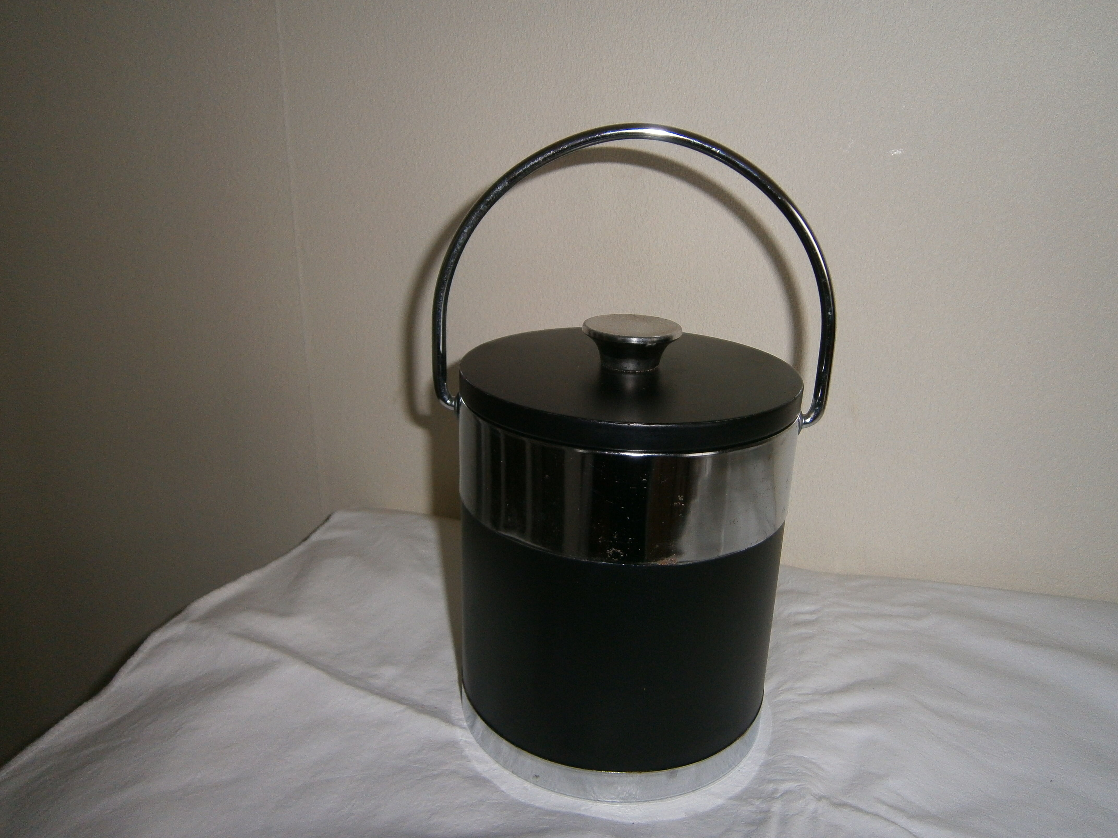 Vintage ice bucket