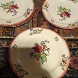 Faience plates of gien floral decoration