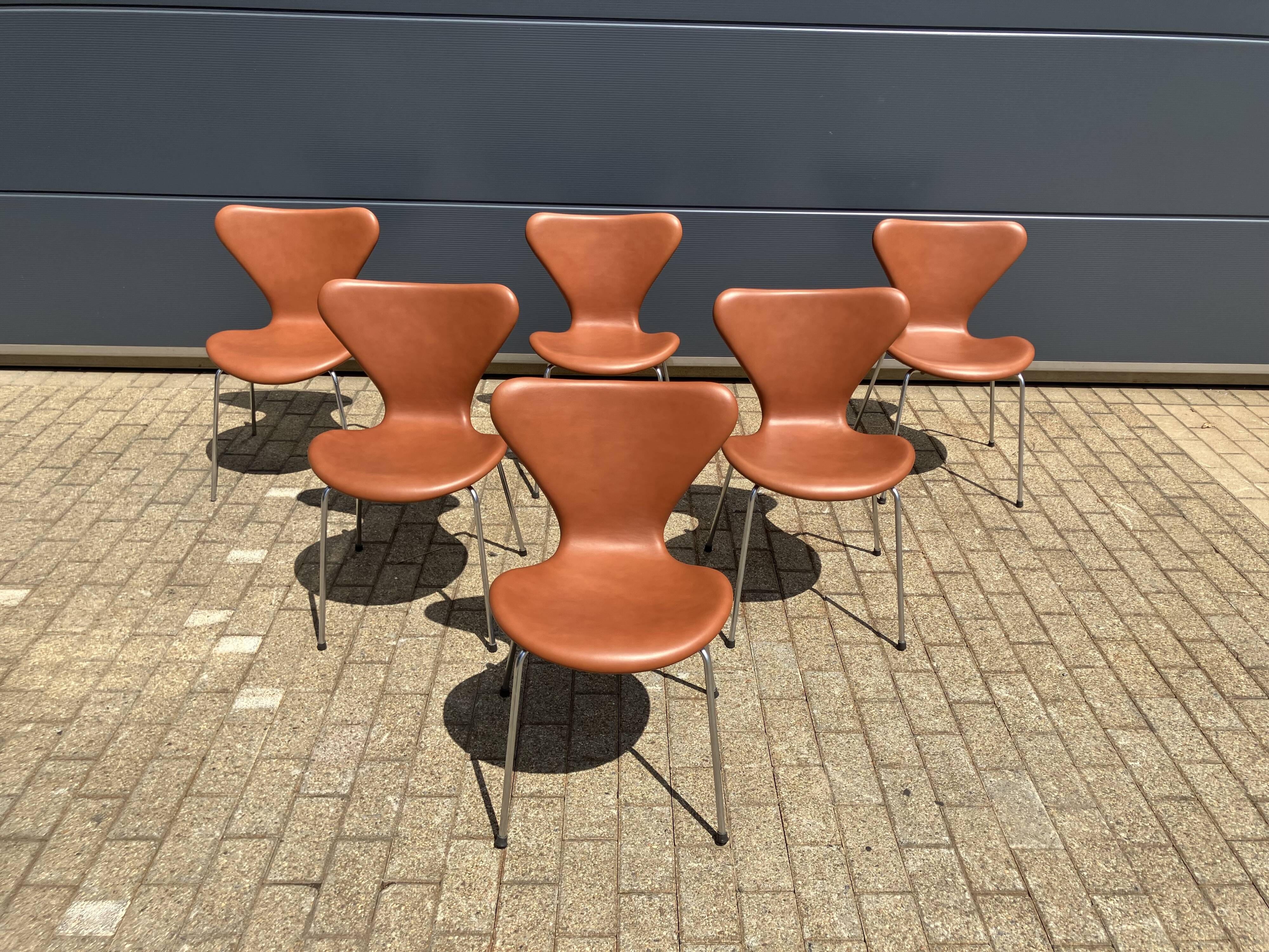 Fritz Hansen series 7 Vlinderstoelen in Cognac leather NIEUW!!