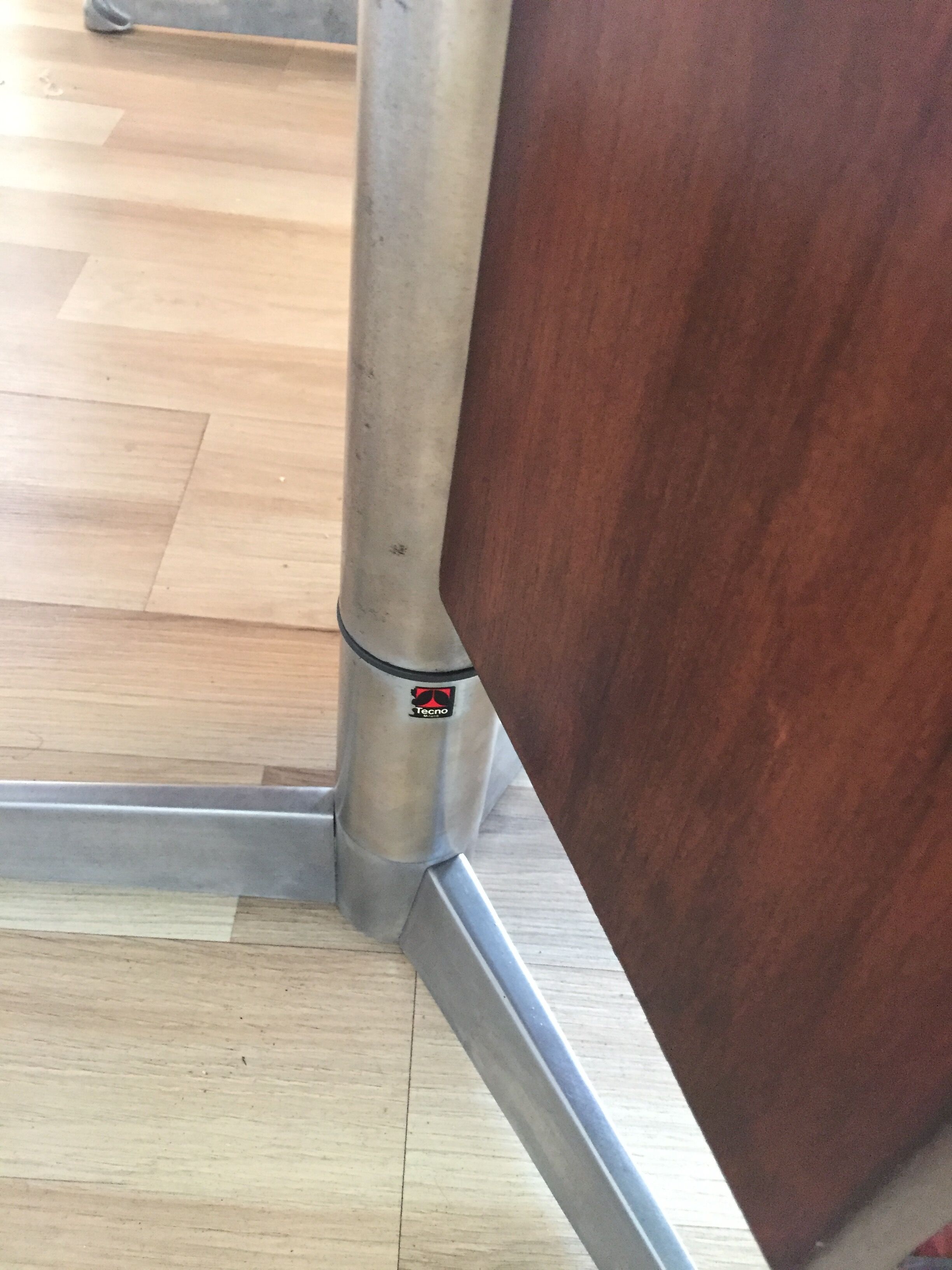 Osvaldo Borsani desk 70