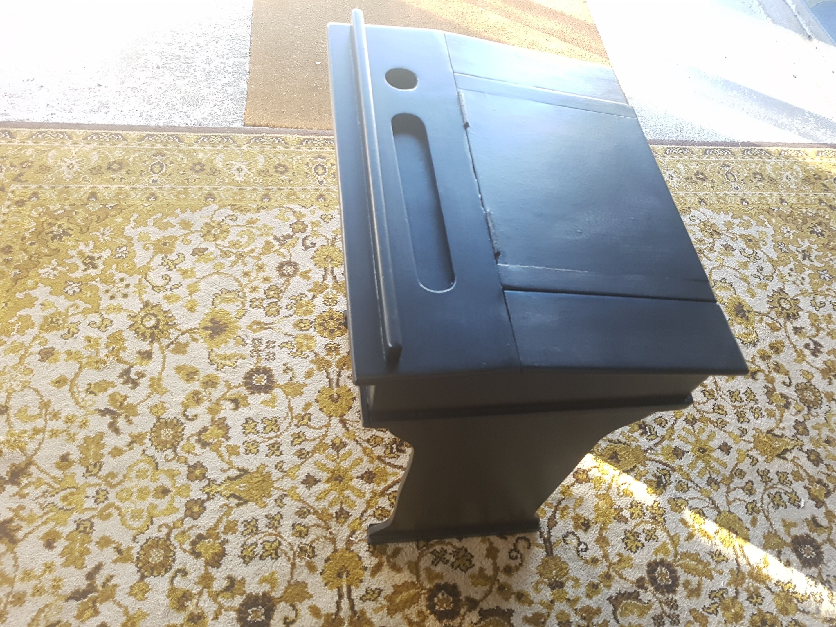 Child desk and chair