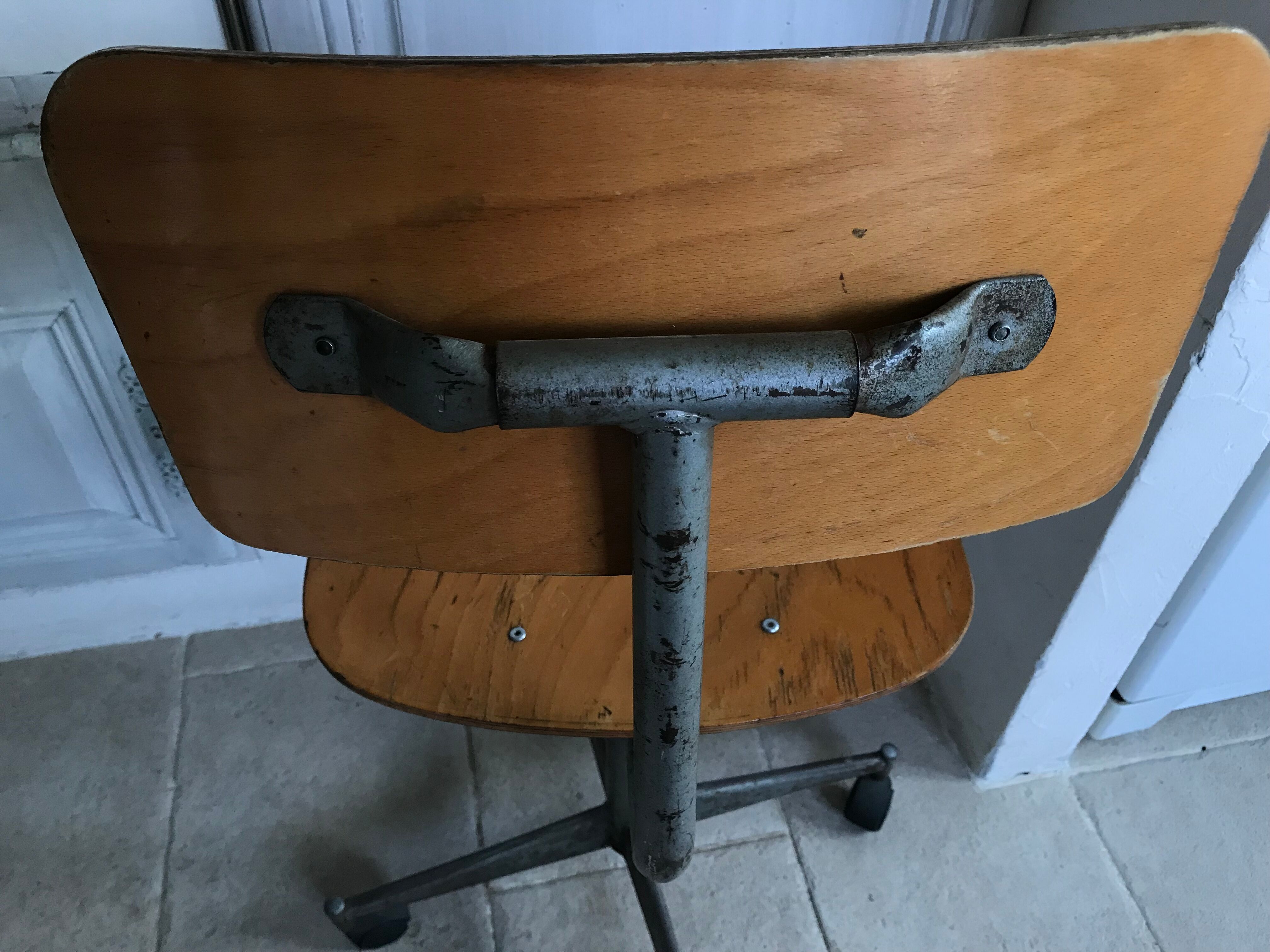 Vintage wheeled office chair