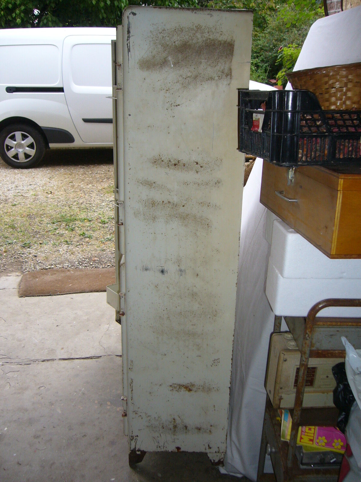 Three-door metal cabinet old CDS France