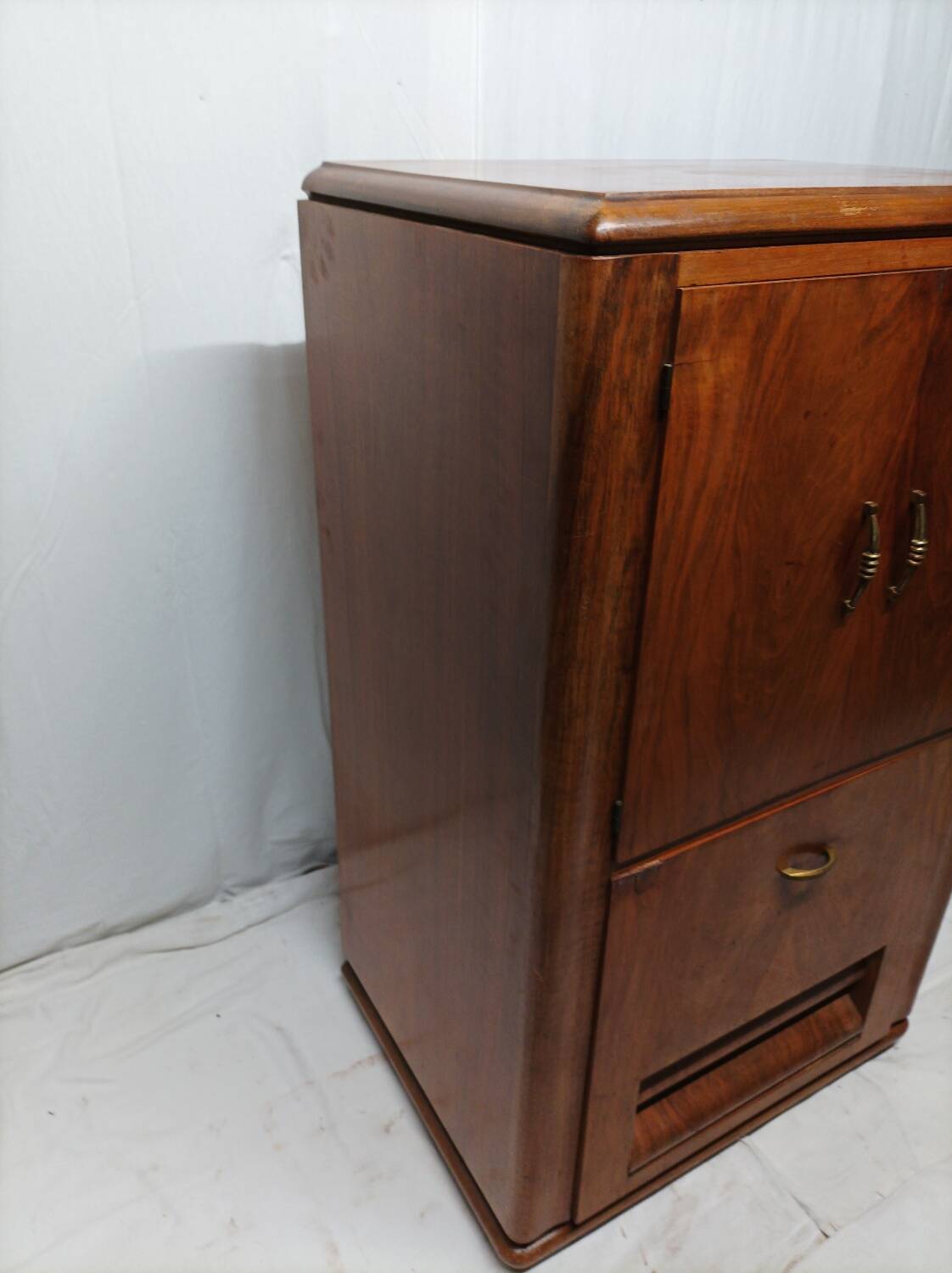 Vintage bar furniture