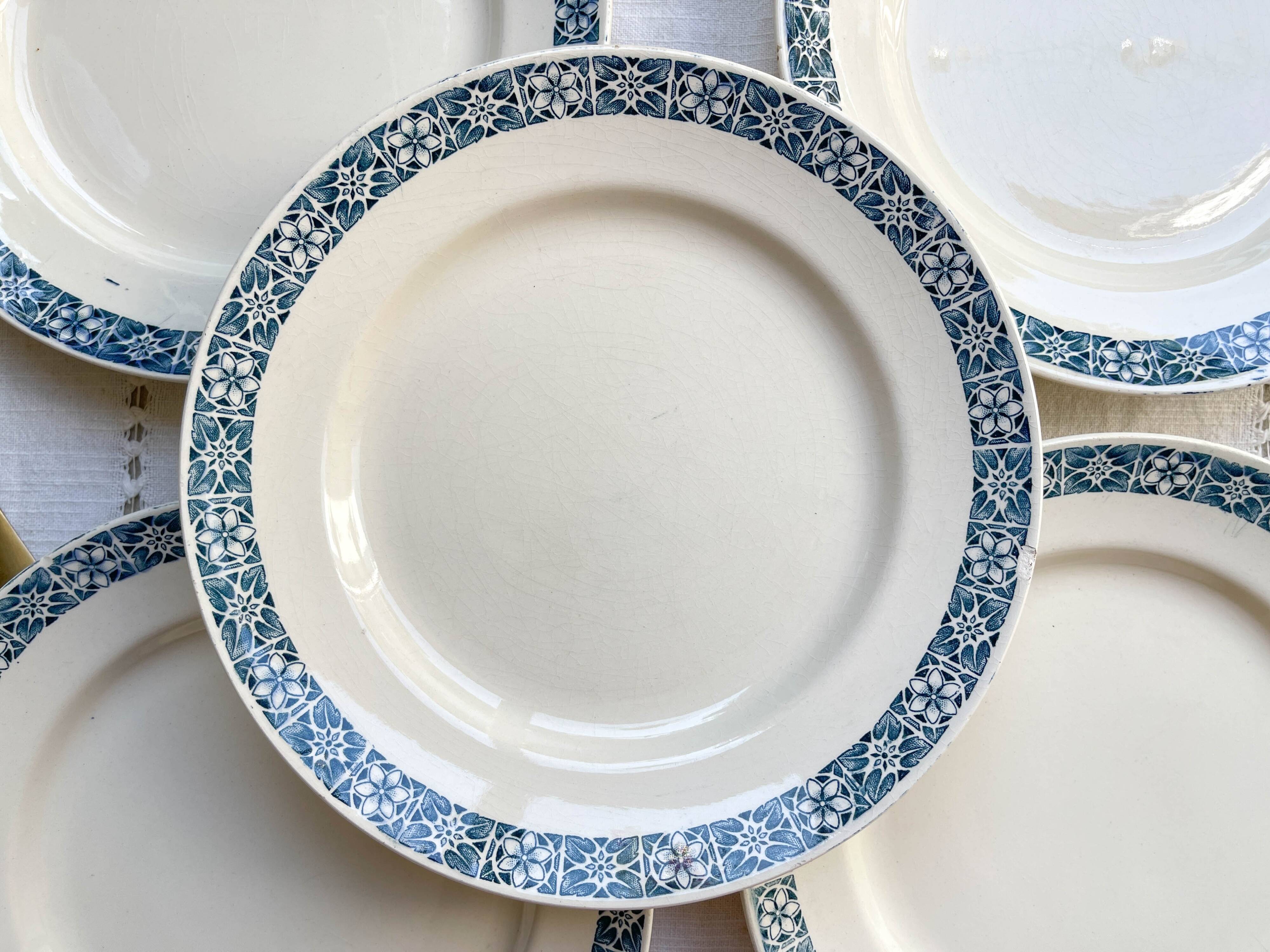 6 Flat plates Terre de fer Longchamp model René Made in France