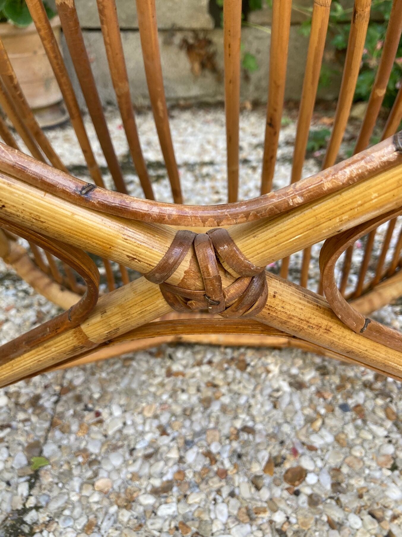 Fauteuil en rotin vintage