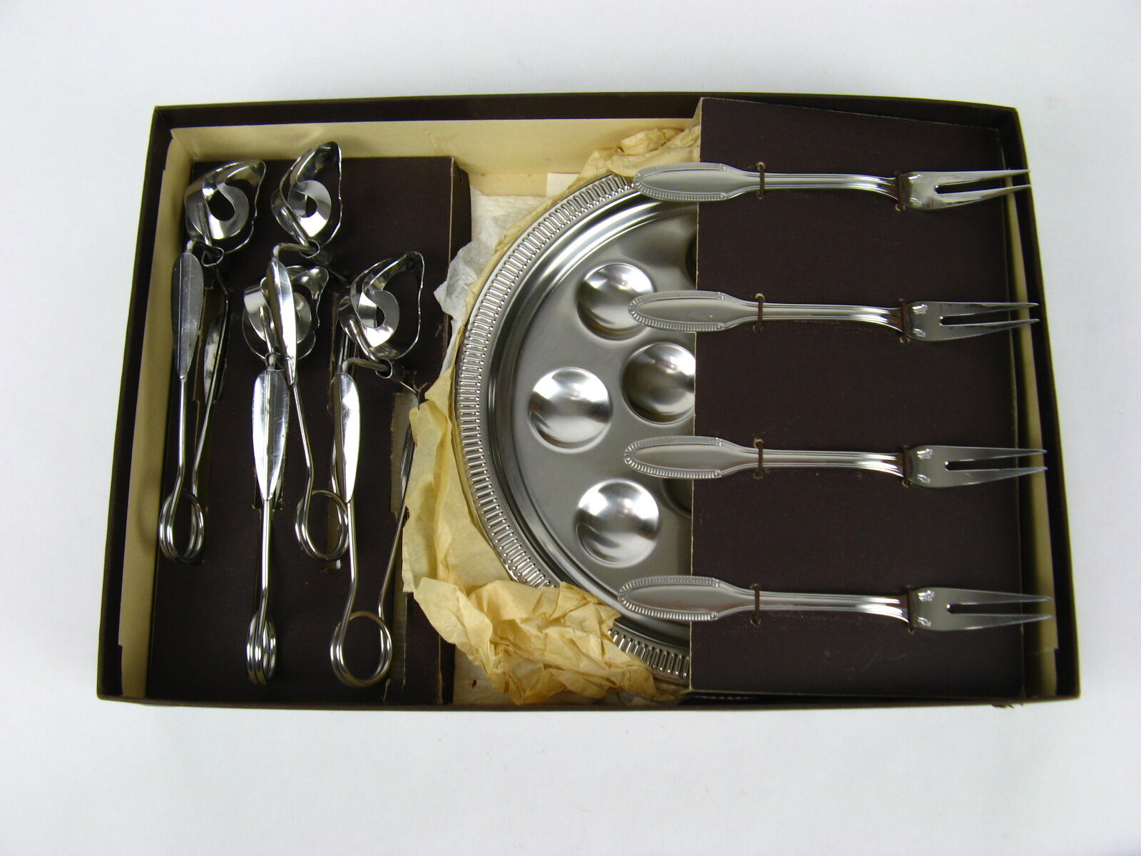 Jean couzon snail service