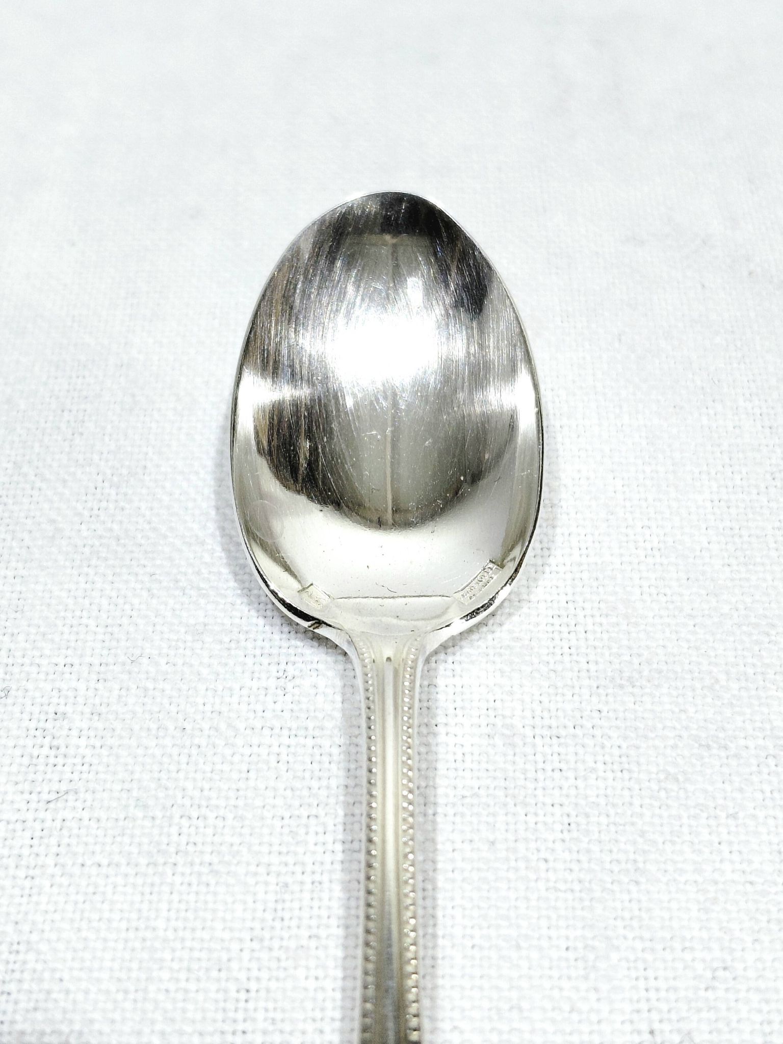 Christofle - 12 cuillères à Moka Perles