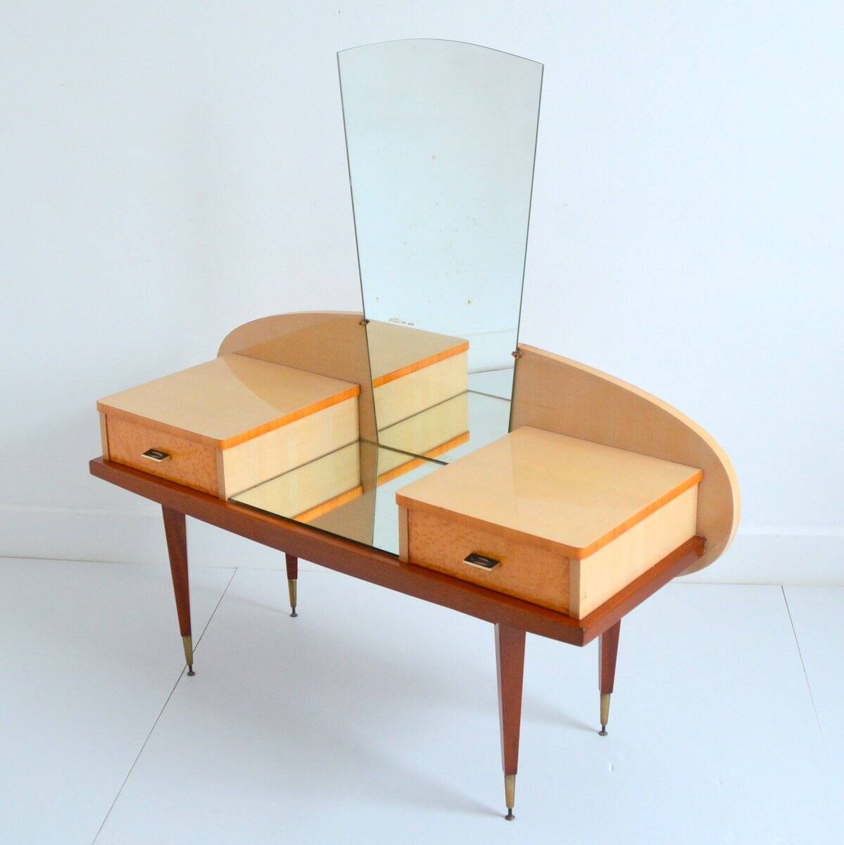 Vintage dressing table from the 50s/60s