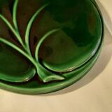 1 trivet and 1 bottle coat