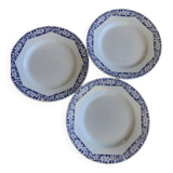 Set of 3 iron earth flat plates Faïencerie Niderviller. Blue and white “Art Deco” decor.