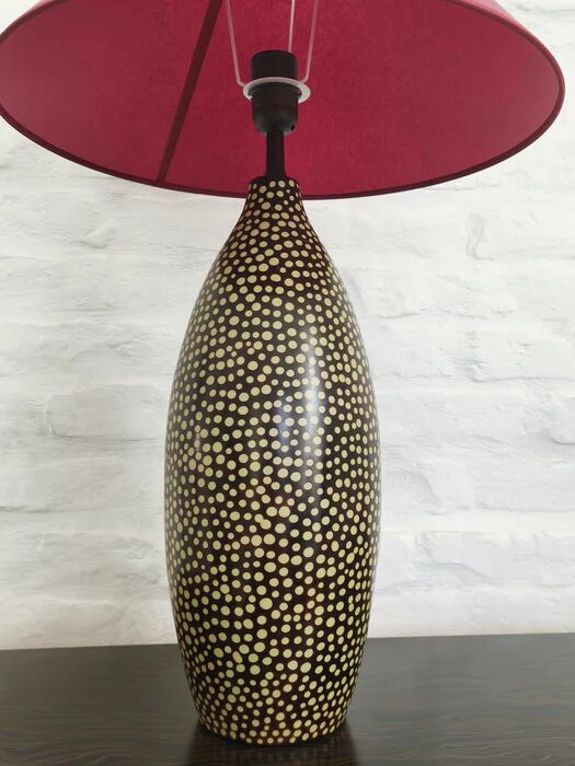 Chulucanas handcrafted ceramic table lamp, Peru, dated 2005