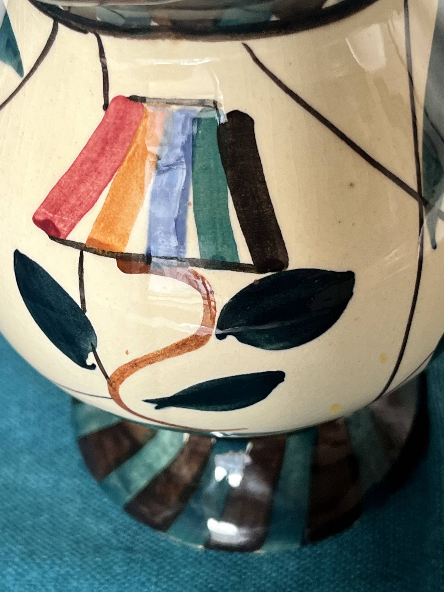 Vase sixties motif lampshade