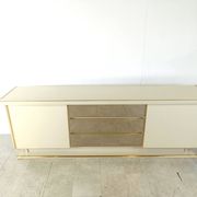 Buffet vintage en laiton et laque, années 1970